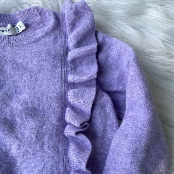 Vineyard Vines Lavender Sweater- ruffles - Woolf Blend - size small - Picture 4 of 9